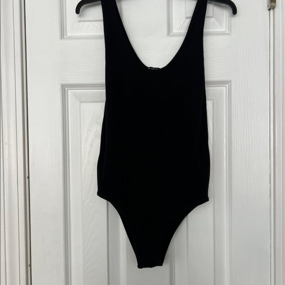 Zara Black Ribbed Bodysuit (Women's Size M-L)